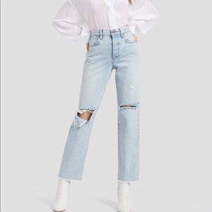 Alice & Olivia High Waisted Boyfriend Jean